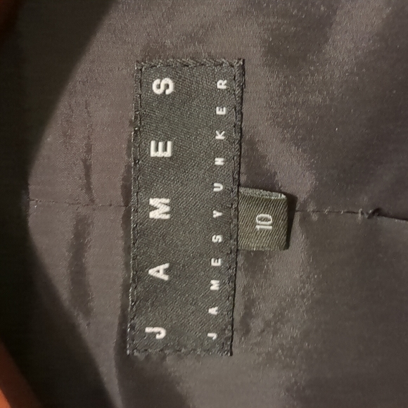 JAMES Black Blazer - 10 - Picture 2 of 4